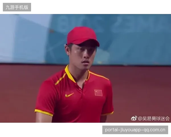 吴易昺：从“摔倒”到“抱怨灯光”，为什么这些细节才是真正的“高成长”？